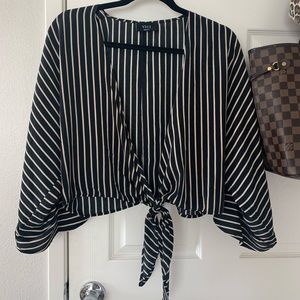 BRAND NEW Vici Tie Front Top (64)